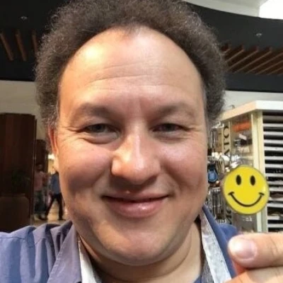 Image of Alex Zaharov-Reutt