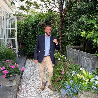 Image of Matthew Bush